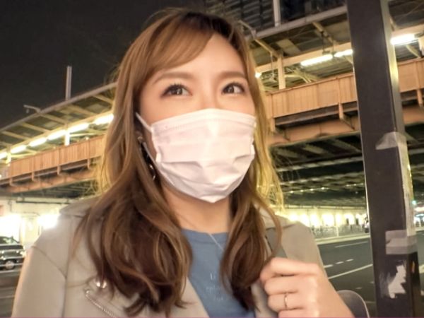 【人妻ナンパ】25歳の若妻を街角声掛けGET！ハリのあるピチピチボディでご無沙汰SEX！欲求不満爆発不倫ハメハメ！！