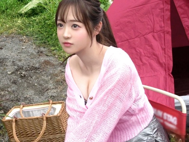 【素人】キャンプ場で美少女インフルエンサーを犯す！フェラチオからロリマンコにぶち込んで騎乗位！
