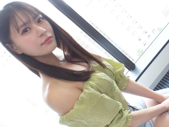 【美少女×ナンパ×潮吹き】アスリート女子のマンコを責めたら快感潮吹き…♡ほぐしたマンコに挿入しちゃう！