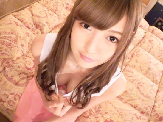 【素人】剛毛まんこのショップ店員とセックス！フェラチオご奉仕からの騎乗位でおっぱい揺れまくり♡