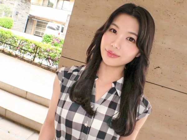 【素人】綺麗で奥ゆかしい雰囲気が魅力の美女さん！こんな人がエッチになるととんでもなく淫乱になるんだからマジでエッチ！
