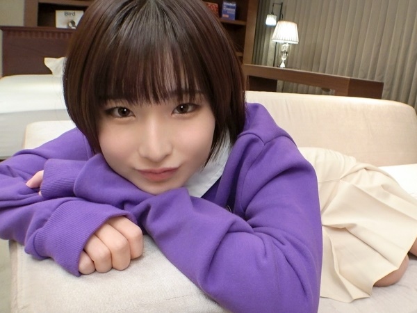 【素人】二十歳のぶっとびエロ娘！ショトカのかわいい子とのエッチが楽しい！淫乱である事を隠そうともしないナチュラルエロ！