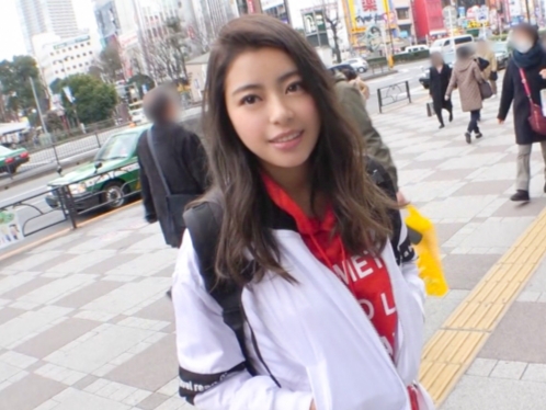 【素人】インターネット番組の取材と称して声をかけた巨乳美女をホテルに連れ込みハメ倒しましたｗｗｗ