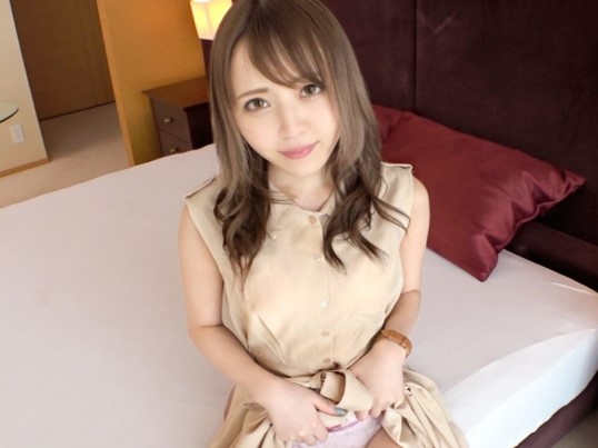 【素人】人見知りで控えめな性格の美人アパレル店員はいざ責められるとその艶めかしい躰は素直に反応を示し・・・