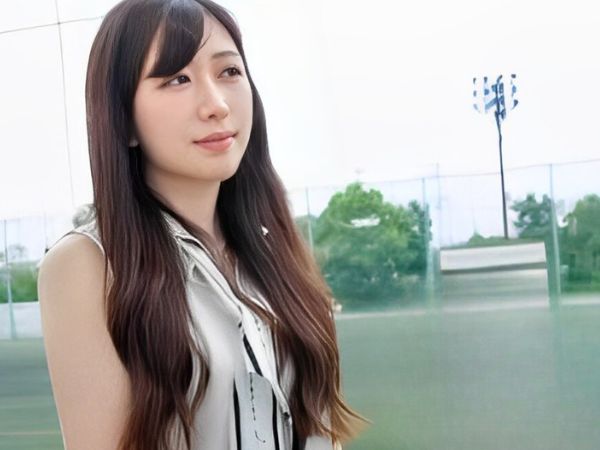 【人妻】旦那が転勤族の奥様は年中ムラムラ…他人チンコをフェラチオで勃起させてウットリ顔の騎乗位…♡
