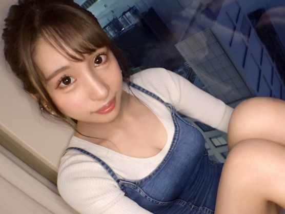 【素人×ナンパ】暇さえあればオナニーしているスレンダー美女♡手マン＆クンニでメス穴濡らして挿入をおねだり♡