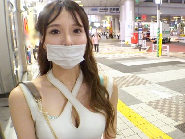＜素人×ナンパ＞スレンダー巨乳のお姉さん♫手マンと電マ責めで大洪水♡久しぶりの男根を咥えて大興奮の快楽覚醒♡