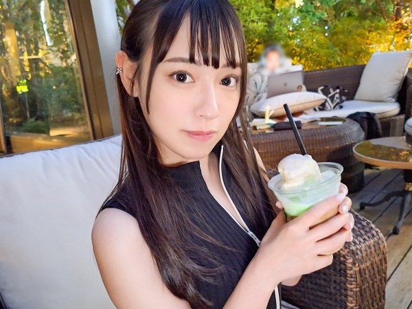 【性欲モンスターの正体】 キュートな顔したヤリマン娘がデカチンを求めて大暴走！ 揺れる巨乳とアヘ顔がエロすぎる♡