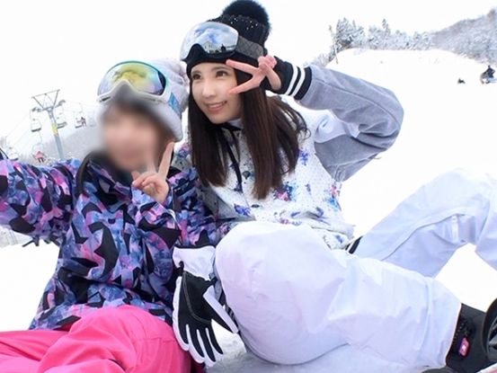 【女子大生】スキー場で見つけた女子大生を上手に口説く！ゲレンデにいる女の子って可愛く見えますよね♪