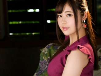 【巨乳×素人】現役教師がAVに参戦！彼氏は居ないのに愛人が複数人居るほど性にオープンな彼女…