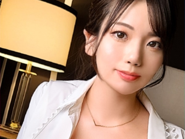 こんな女が実はエロい＜OL＞「いやぁん」黒パンストが似合いすぎるインテリ系淑女とホテル直行…あえて脱がさずジラしてハメる