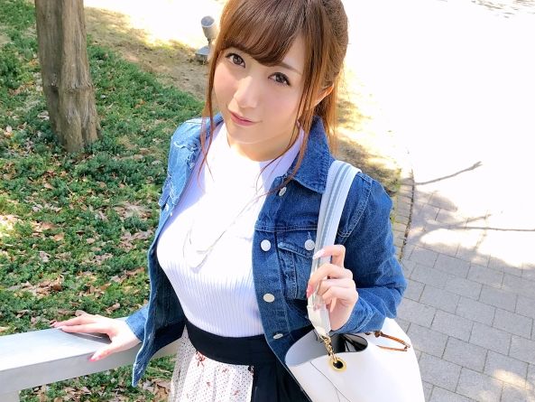 【素人】そんなにエッチな経験はないという美人さん！奥ゆかしく生きてきた彼女が初めて強い欲望にさらされて興奮しまくった！