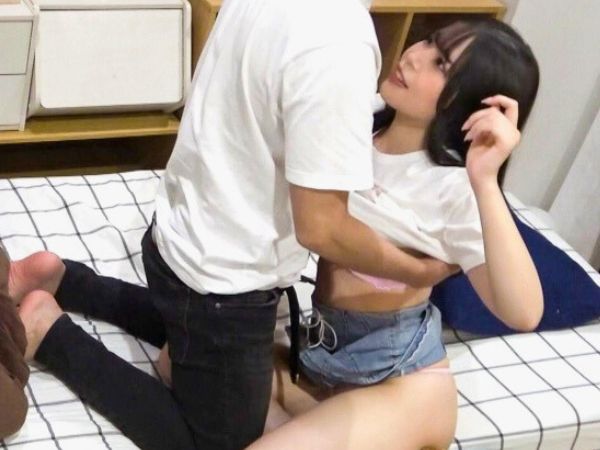 【美尻ギャルの隠し撮りSEX】関西弁が可愛い美少女をナンパ！プリケツがたまらん美尻を激写→ホテルでこっそり盗撮しながらヤリまくり！w