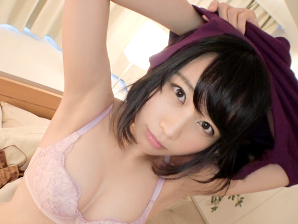 【上京田舎娘の初体験】初対面チンポにドキドキ！田舎育ちのウブっ娘がハメ撮りSEXで大胆に変身♥︎おまんこ激ハメされちゃうドキドキ初撮り！