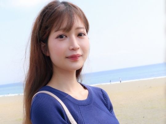 【欲求不満な若妻の暴走】日々のストレスで性欲爆発！久々のチンポに夢中な若奥様が、我を忘れて快楽に溺れる！たっぷり味わう淫乱プレイに興奮必至！♡