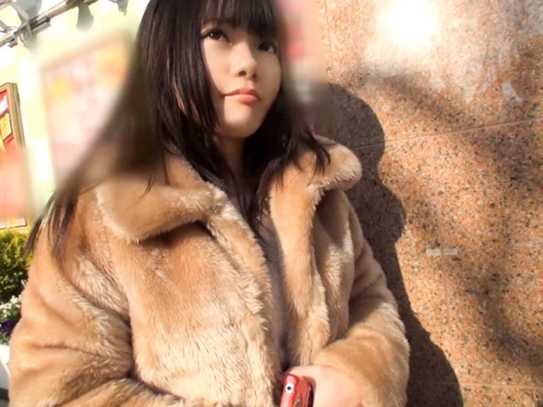 【色白美女】Eカップたゆんたゆん乳房っ…黒髪清楚な子が正常位＆バックでメス丸出し昇天アクメ！！