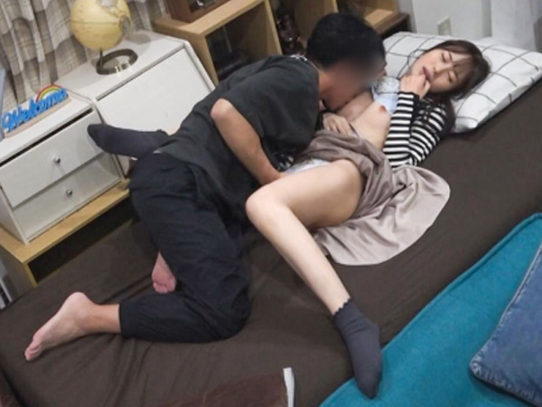 【居酒屋ナンパ盗撮】『やだ…見ないで…』スレンダー美女がお酒でトロトロに！お持ち帰りして隠し撮りSEX♡クンニ＆電マでマンコびしょ濡れ！素人娘の恥ずかしい姿が丸見え！！