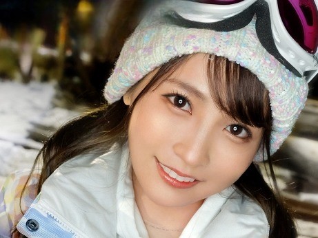 【地下アイドルと秘密のファック】『あっ…気持ちいい…』素人アイドルが正常位＆騎乗位で喘ぎまくり！可愛い声と一緒に口内射精でフィニッシュ♡