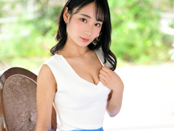 【美脚お姉さんの誘惑ランジェリー】『もっと激しくして…』セクシーな下着姿で男を挑発する美脚お姉さん！ムラムラ全開でオマンコを責められ、感じまくるエロい夜♡