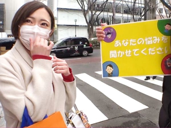 【新婚人妻ナンパ】『旦那じゃ足りないの…』3ヶ月ご無沙汰のセレブ妻が、手マンでアソコを濡らし、久々の他人棒に飢えたメス顔で貪りまくる!!