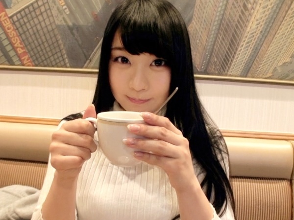 【性欲モンスター巨乳娘】萌えボイスで喘ぐエロカワ娘！ピストンに合わせてアニメ声で感じまくり、顔射後もお掃除フェラでご奉仕しちゃう♡