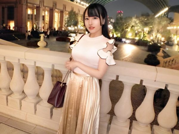 【アニメ声の巨乳美少女】『ダメ、感じちゃう…』ナンパしたウブな娘が、手マンで敏感マ●コを刺激され、ビクビク痙攣！大量の汁を撒き散らすエロ可愛い姿に即ハボ確定♡