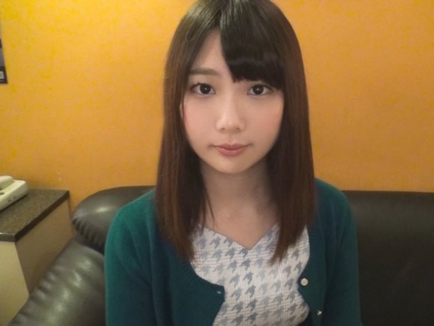 【大学生デビュー】「恥ずかしいよぉ…あぁん♡」22歳れいちゃんの初々しすぎる初ハメ撮り！エッチな経験も豊富なMっ娘♪